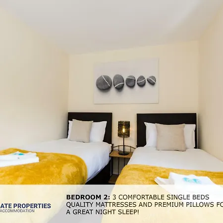 Дом отдыха Sitwell - 3 Bedroomed Townhouse With Free Parking *